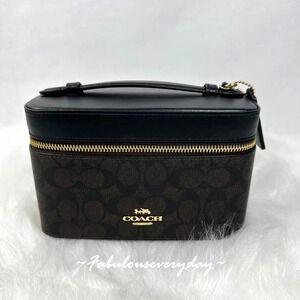 Coach Cosmetic Case In Signature Canvas/Gold/Walnut/Black CW728 NWT